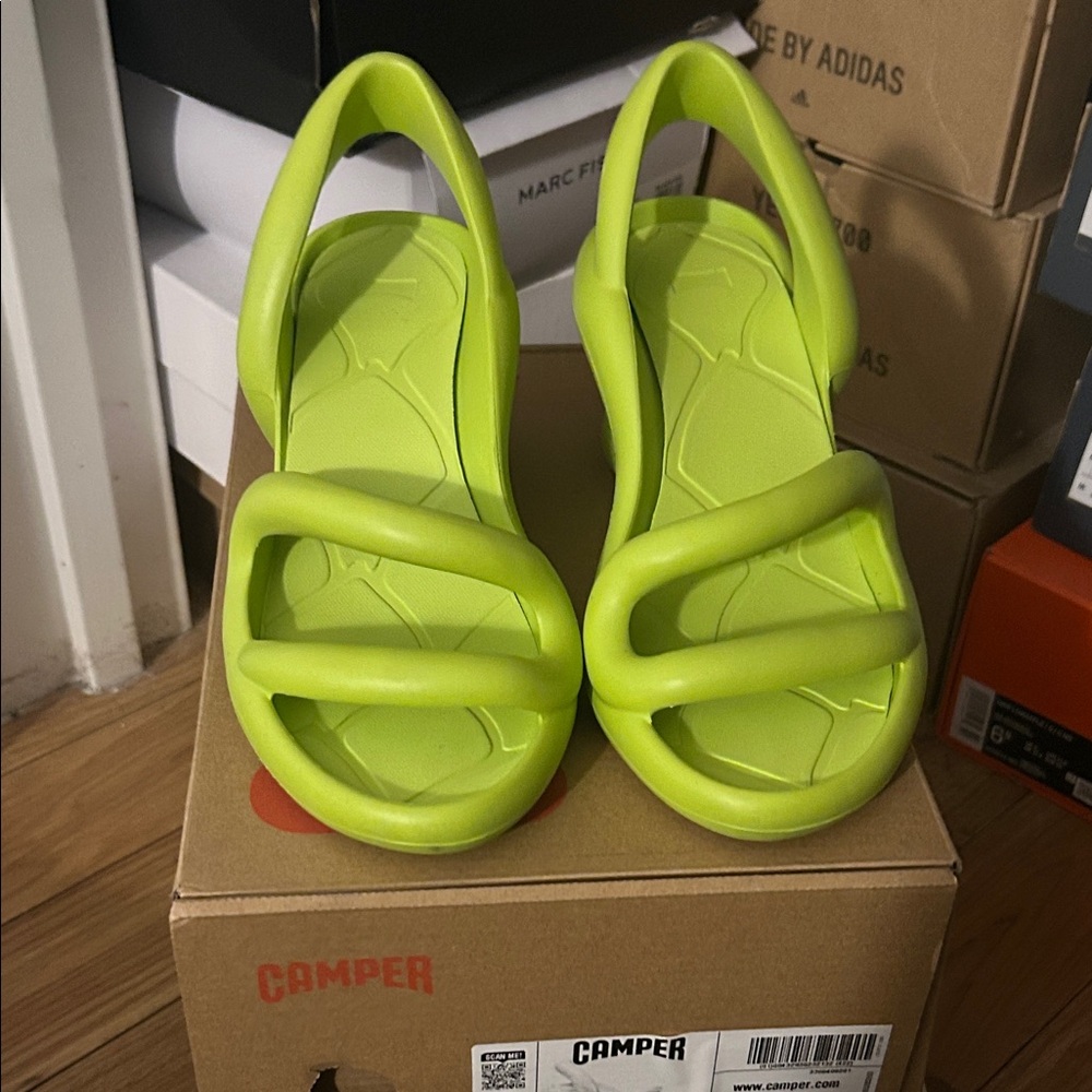 Camper Women's Lime Sandals